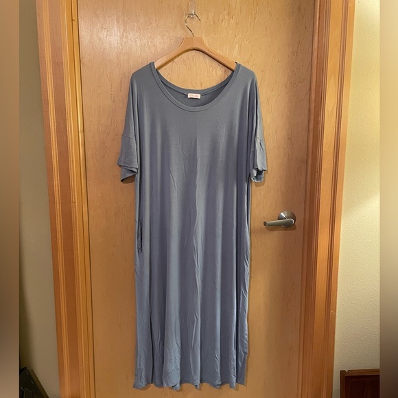 Women's Pink Lily Ankle Length T-Shirt Dress - Picture 2 of 7